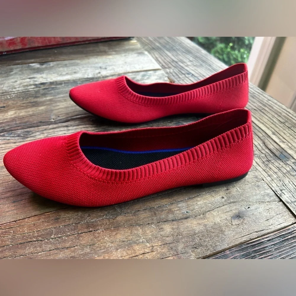 Red women’s Espedrilles sz 9.5
